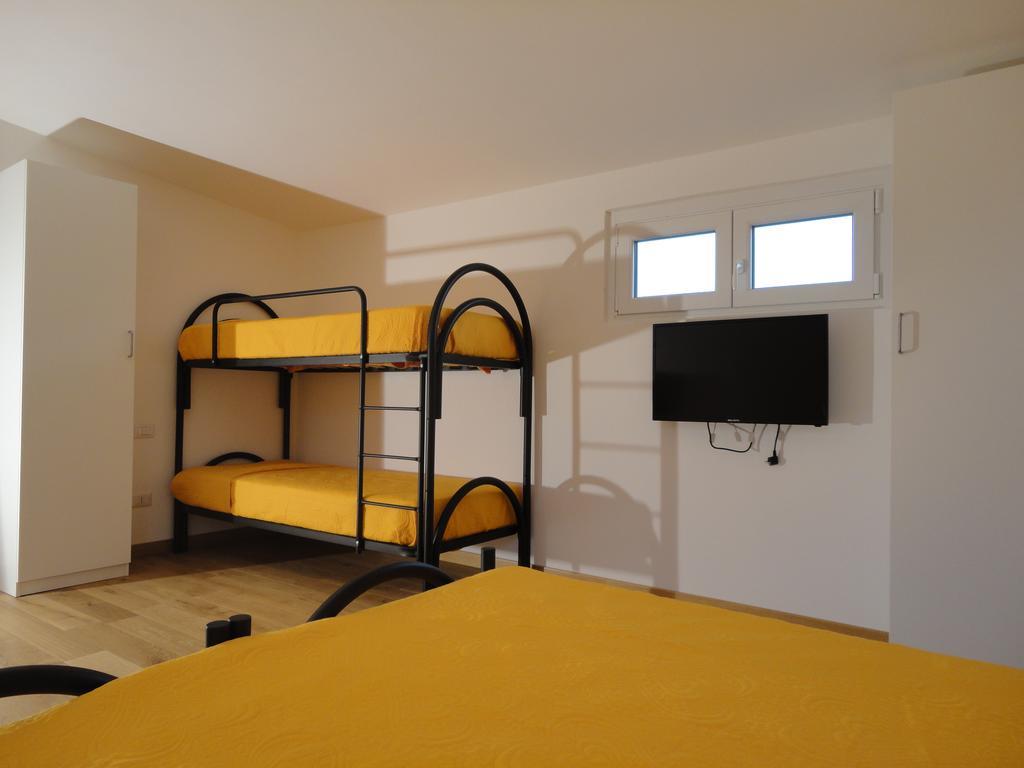 Pavia Ostello Ngoại thất bức ảnh