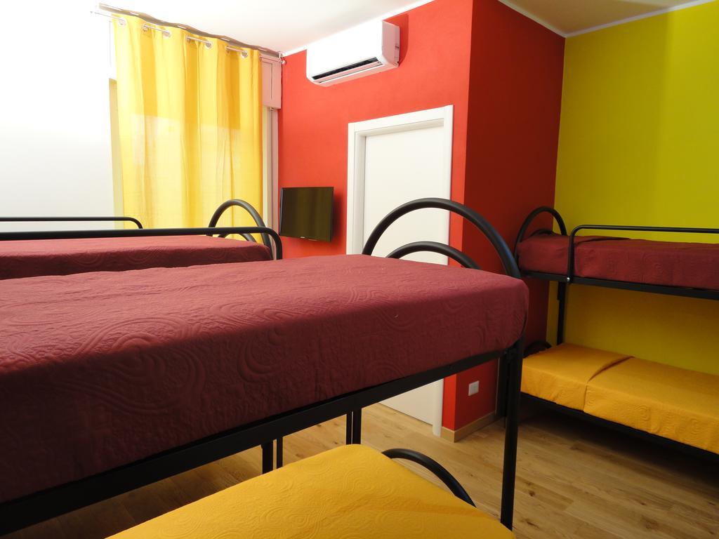 Pavia Ostello Ngoại thất bức ảnh