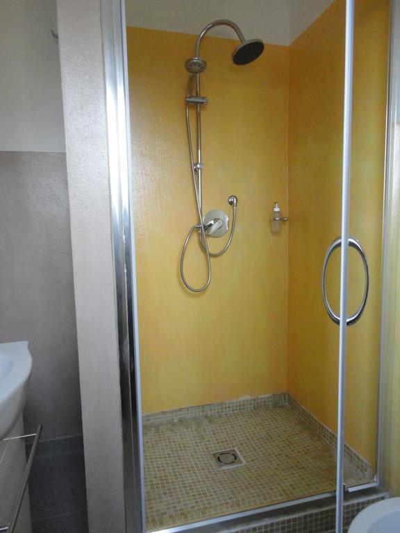 Pavia Ostello Ngoại thất bức ảnh